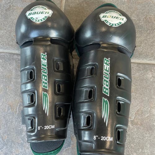 Used Youth Bauer Shin Pads