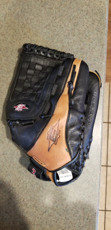 Used Easton Right Hand Throw Infield Redline Baseball Glove 12.5"