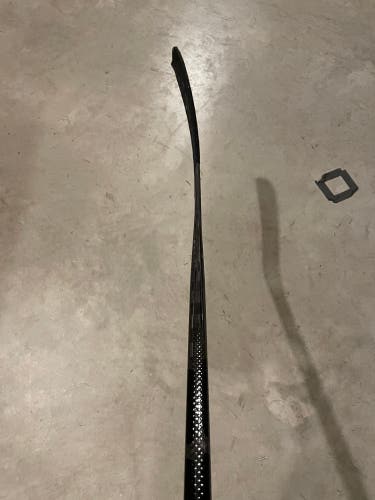 Backstrom Pro Curve Right Handed Mid Pattern Hockey Stick