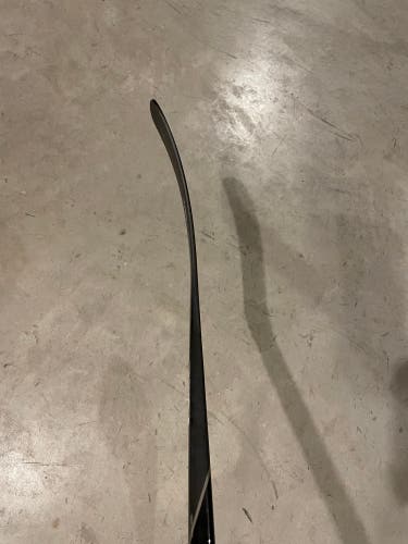 P77  Right Handed Toe Pattern  Hockey Stick