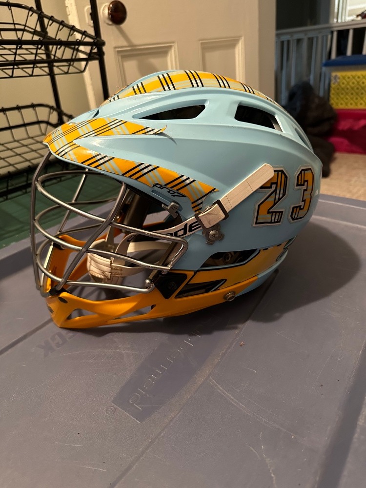Cascade Men’s Lacrosse Helmet