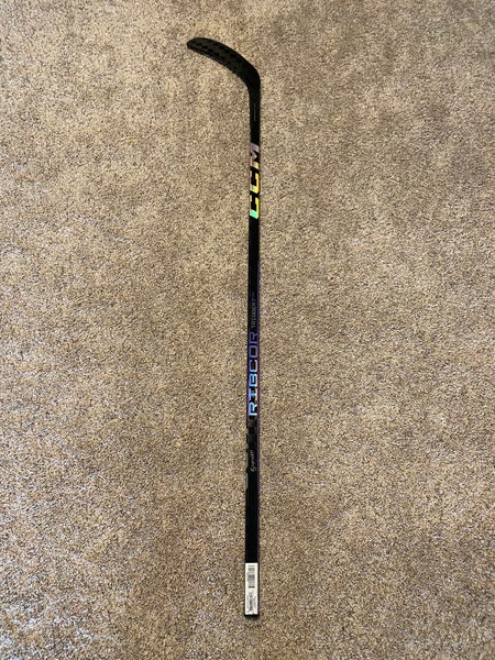 **NEW** RibCor Trigger 7 Pro Grip Hockey Stick Senior Right Handed P29 Flex 75