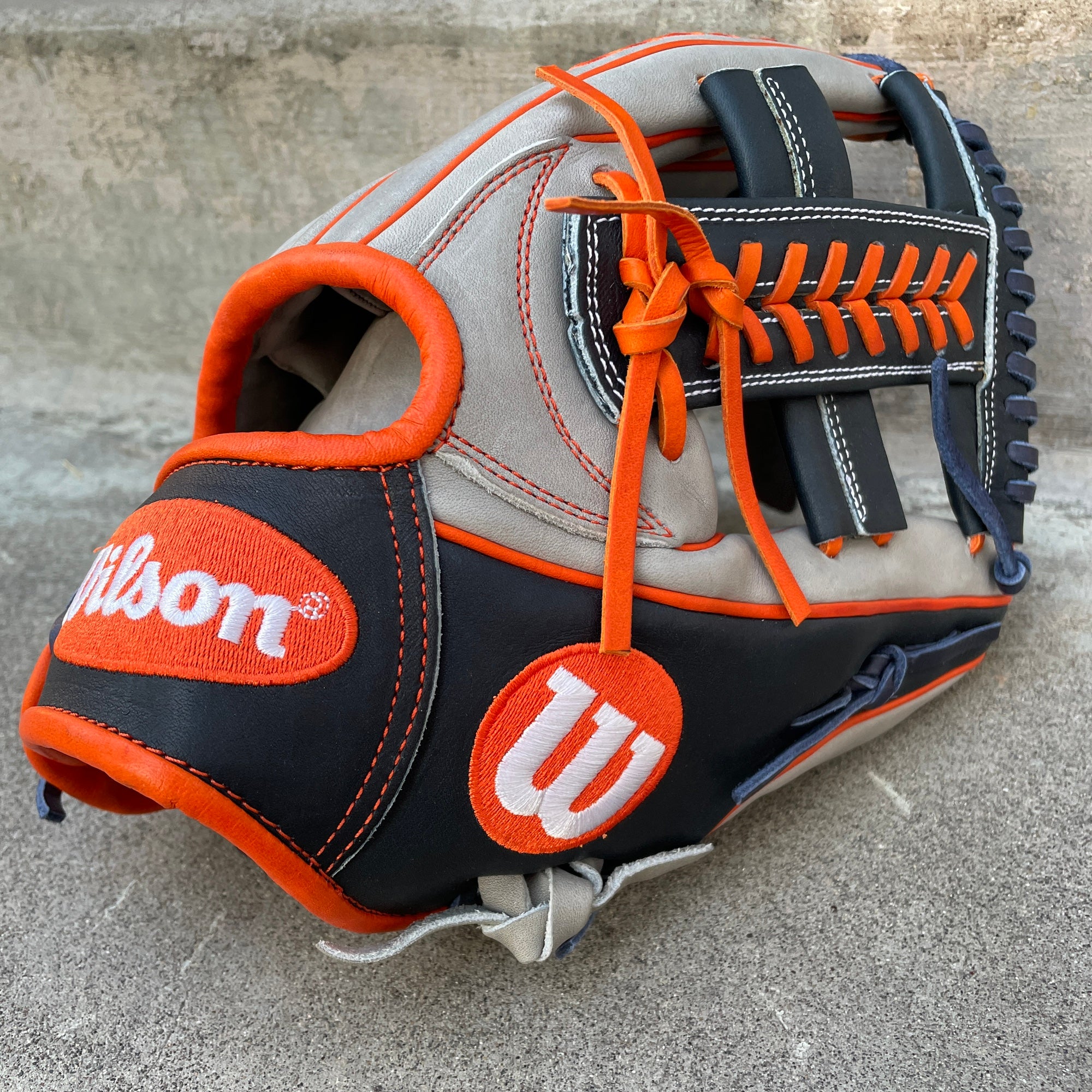 Wilson A2000 CC1 GM Carlos Correa Game Spec Pro-Stock 11.75" Baseball  Glove MLB