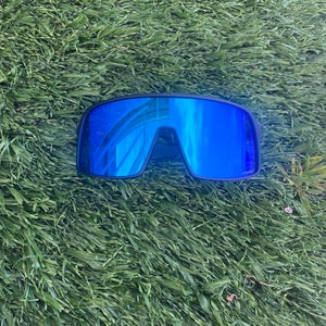 New One Size Fits All Oakley Sutro Sunglasses