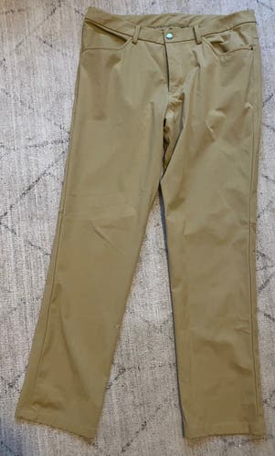 NWOT Men's Lululemon ABC Pants Size 36 X 34