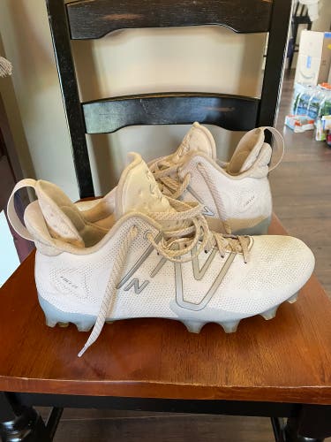 New Balance Freeze Sports Cleats 11.5