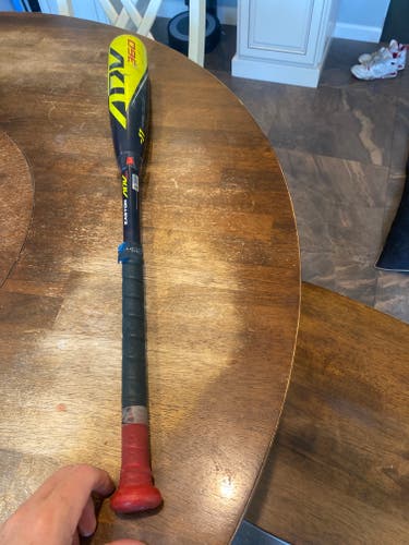 Used 2021 Easton Composite ADV 360 Bat (-11) 17 oz 28"