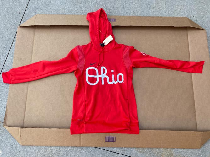 Used Ohio State Women's Small hoodie