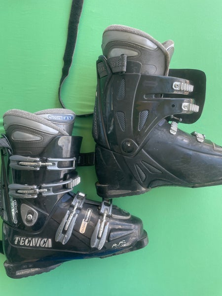 Used Men's Tecnica Innotec 9x (302mm) Ski Boots - Size: Mondo 26.5