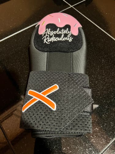 Absolutely Ridiculous Strawberry Blackout Ice Cream Sliding Mitt