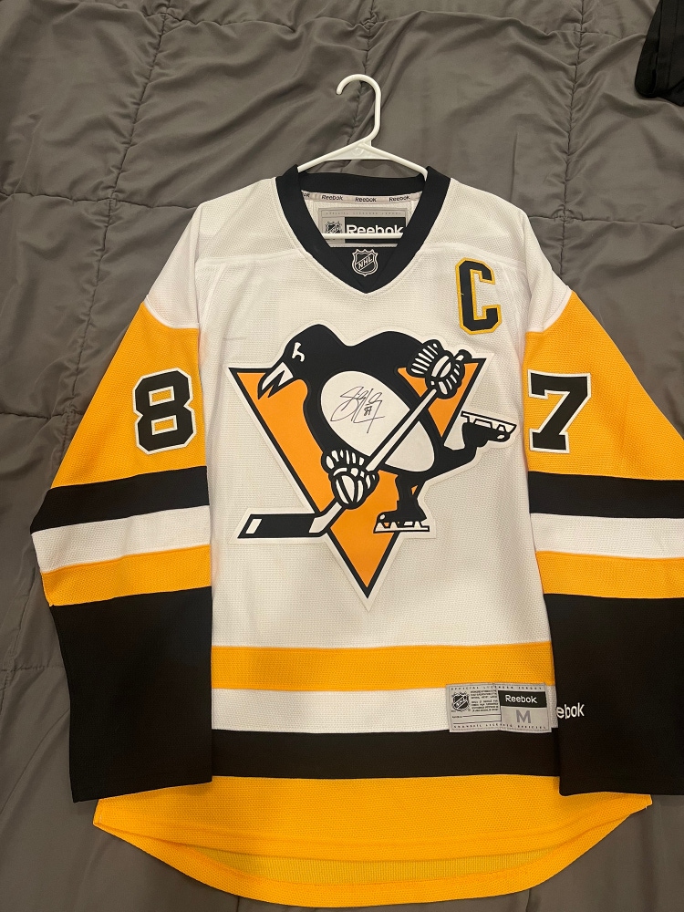 Crosby Authentic Signed Jersey