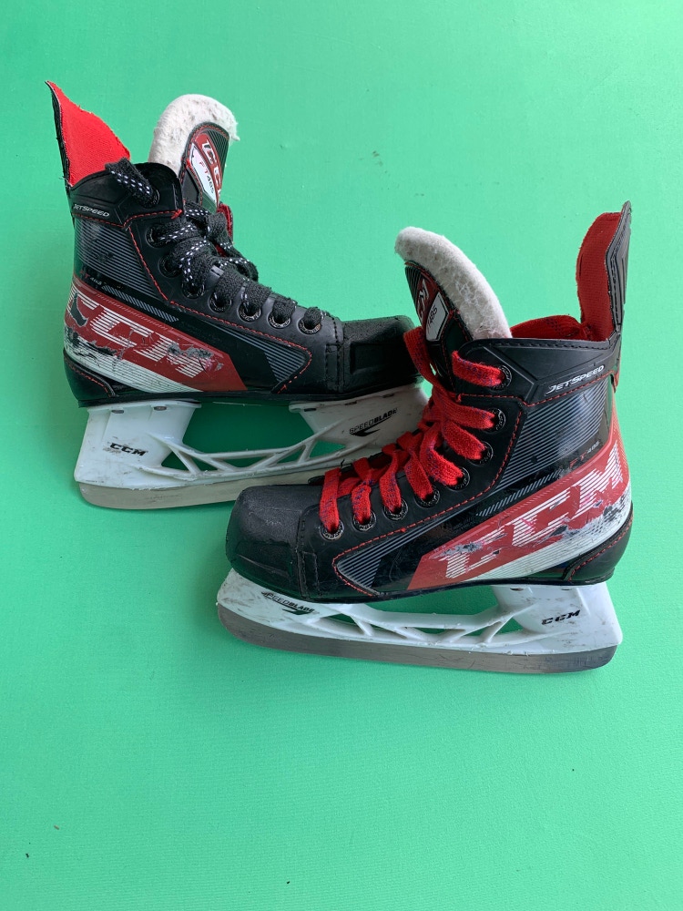 Used Youth CCM JetSpeed FT485 Hockey Skates (Regular) - Size: 13.0