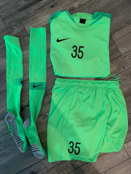 Nike Goalkeeper Kits  Low Prices - Discount Football Kits