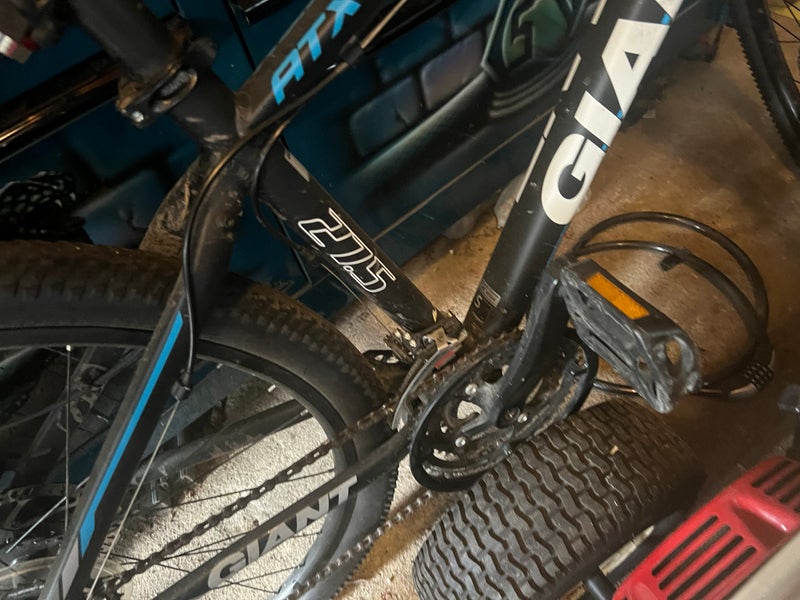 2016 Giant ATX Mountain bike