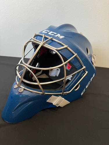 Used CCM  GFL 1.9 Goalie Mask