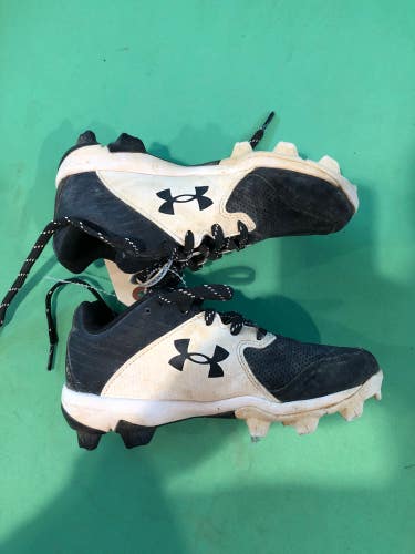 Used Kid's 1.0 Under Armour Baseball Cleats