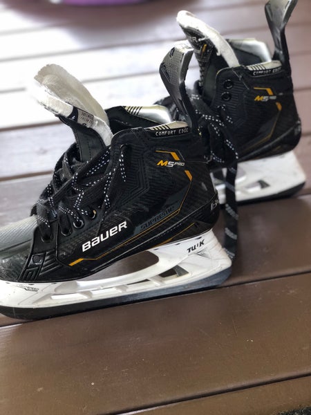 Used Bauer Pro Stock Size 5 Supreme M5 Pro Hockey Skates NO BLADES