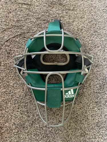 Like New - ADIDAS Traditional Catcher’s Face Mask - Green