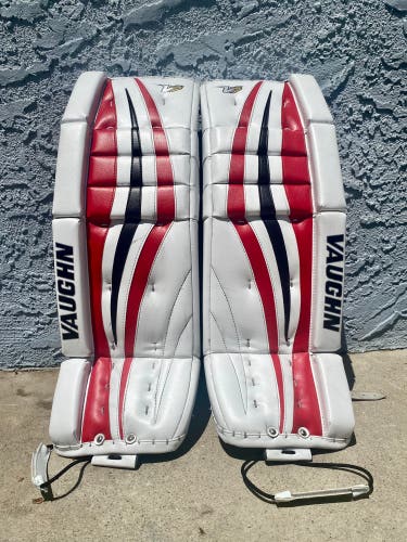 30" Vaughn Velocity V7 Flex Core Goalie Leg Pads