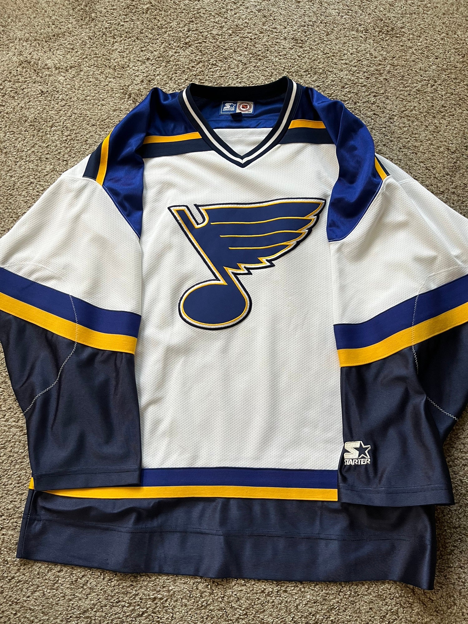 Player Issued - Navy Blue St. Louis Blues T-shirt | Large | #X478
