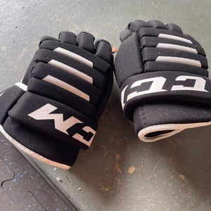 CCM 9"  Tacks 4R2 Gloves