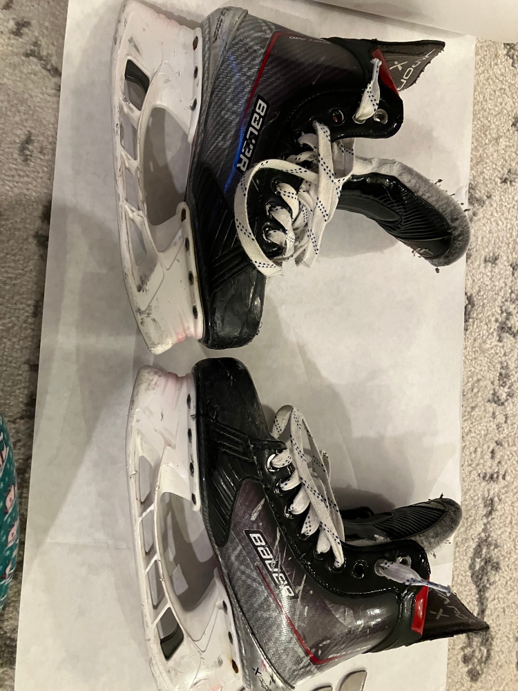 Used Intermediate Bauer Vapor Shift Pro With 3 sets of Steel