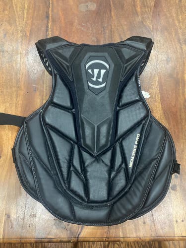 Used Large Warrior Nemesis Pro 19 Chest Protector