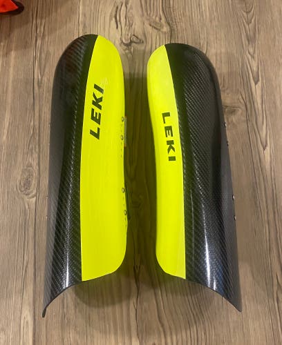 Shin Guards New Medium/Large Leki Shin Guard
