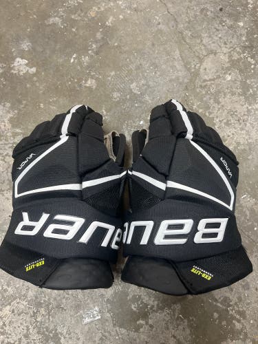 Bauer 14"  Vapor Hyperlite Gloves