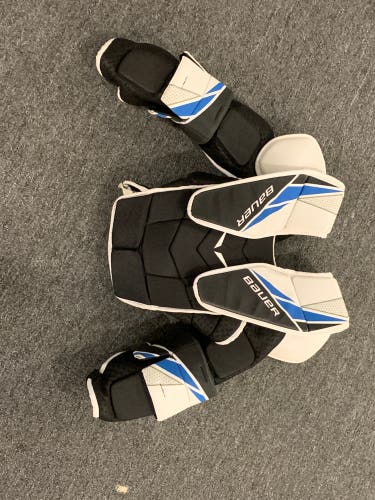 Used Medium Bauer Goalie Chest Protector