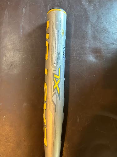 2011 Composite (-10) 21 oz 31" XL1 Bat