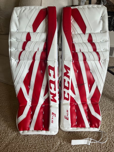 Used 28 CCM Extreme Flex E4.5 Goalie Leg Pads