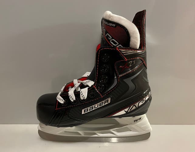 New Bauer Vapor X2.7 Hockey Skate Youth Size 12 NIB