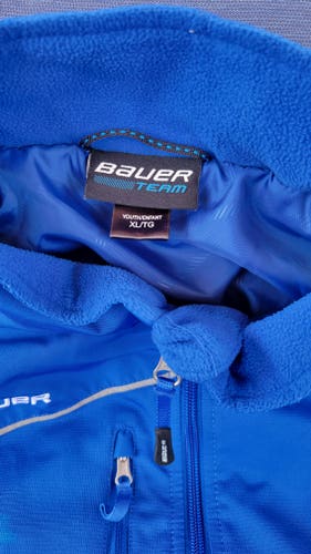 Used Bauer Kids Unisex XL Warmup suit.