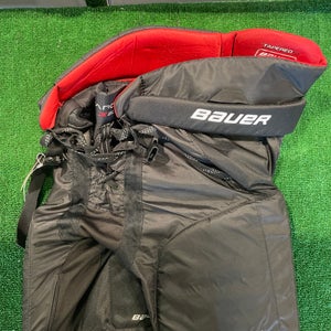 Junior Used XL Bauer vapor x800 lite Hockey Pants