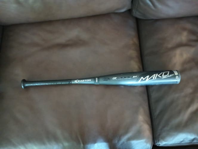2017 Composite (-3) 19 oz 29" Mako Beast Bat