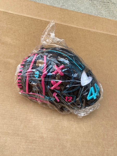 44 Base Model Customized Baseball Glove