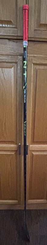 Junior Used Right Handed Easton Stealth Hockey Stick P88 Forsberg