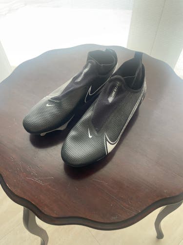 Size 12 (Women's 13) Low Top Vapor edge pro 360
