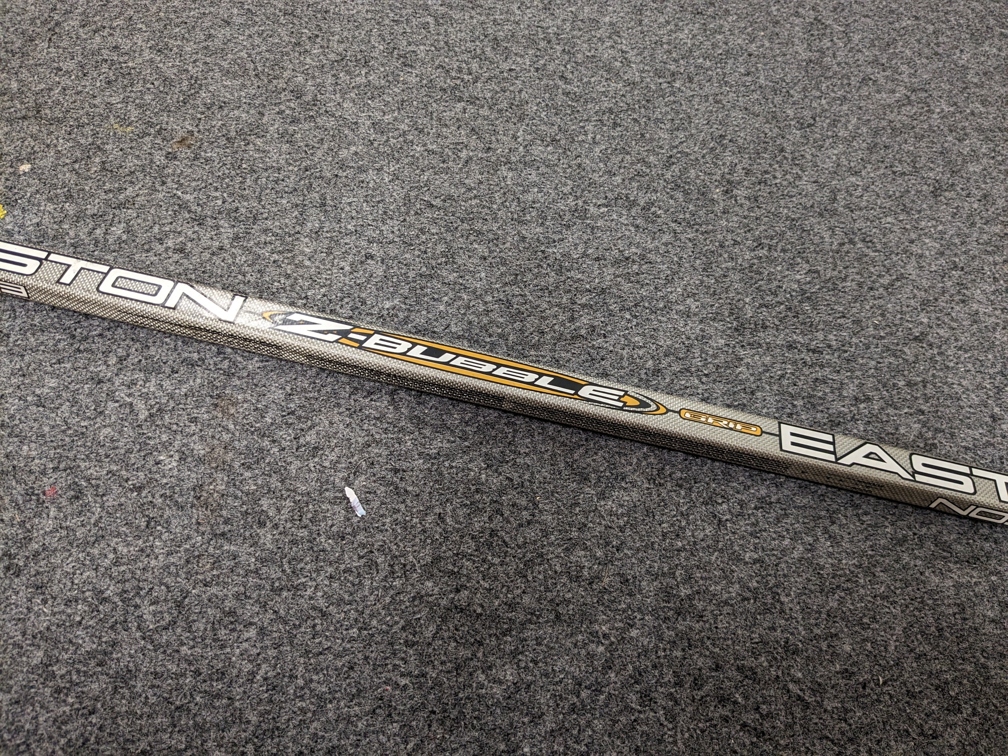 ORIGINAL EASTON Z-BUBBLE HOCKEY STICK SHAFT KEVLAR 