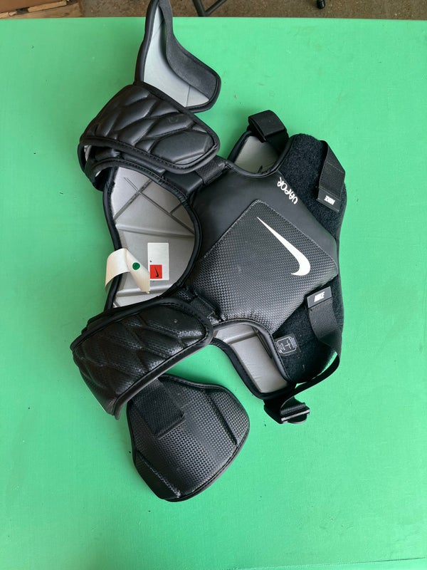 Like New Nike Vapor Shoulder Pads SPEED LINER youth Medium Black |  SidelineSwap