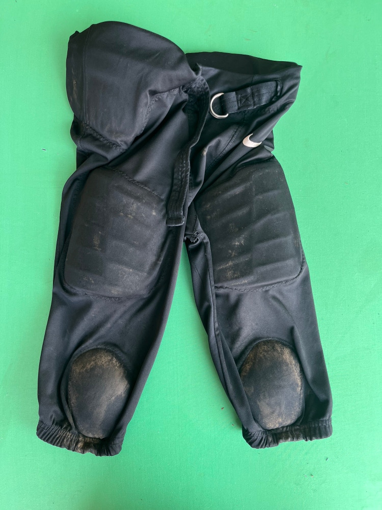 Used Under Armour FB PANTS XL Football Pants and Bottoms Football