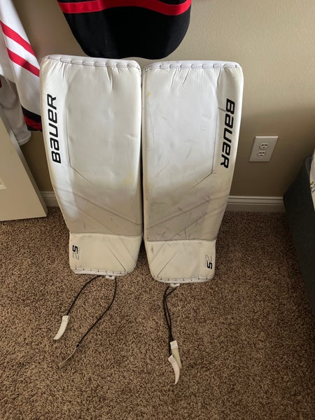 Small Bauer Supreme 2S Pro Goalie Leg Pads
