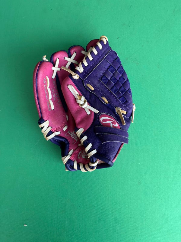 New Purple Glove Locks Keep Baseball Glove Laces Tight