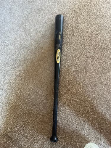 AAA Pro Maple 33" Baum Bat
