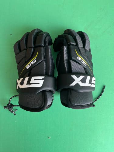Used STX Stallion 200 Lacrosse Gloves Small
