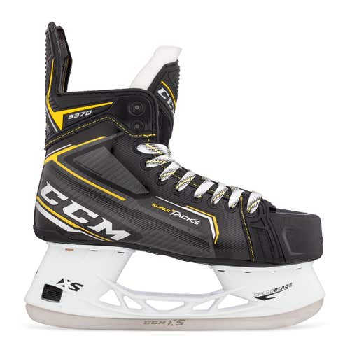 Senior New CCM Super Tacks 9370 Hockey Skates Regular Width Size 9