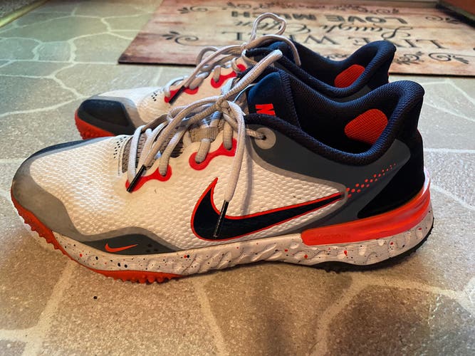 Used Turf Cleats Low Top Nike alpha huarache elite 3