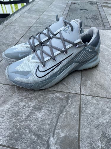 Nike Trout 8 Turf Shoes Size 10.5 (Barely Used)