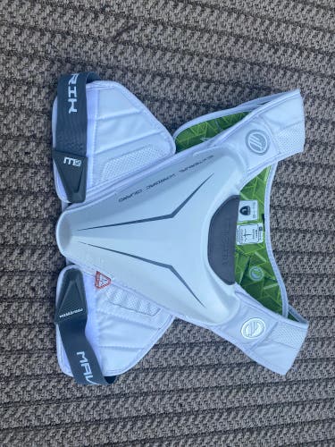Used Large Maverik M5 Shoulder Pads